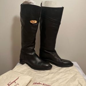 Salvatore Ferragamo Jumping Boots Size 6.5
